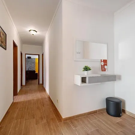 Ferias Felizes Apartmán *